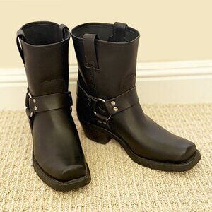 Frye Harness Short Boot - 8R, Black